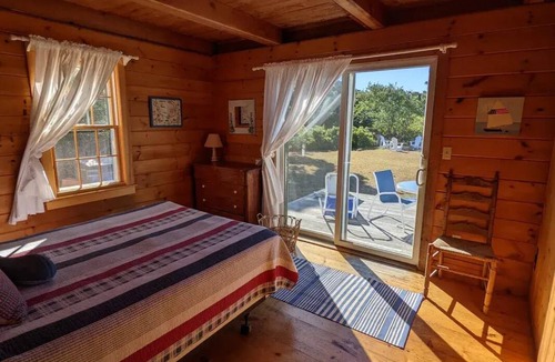 Surfside House | Surfside Beach Gem - Five Bedroom House, Sleeps 12