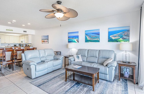 Clearwater Beach Condo | Surfside Condos 202 Beachfront Oasis with Heated Pool