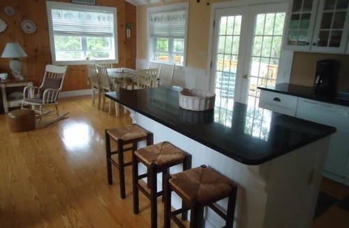 Katama Cottage | Surfside Cottage