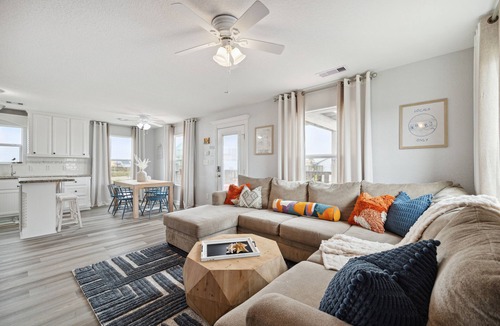 Surfside Beach House | 🌴Surfside paradise #1-amazing views, beach access🌴