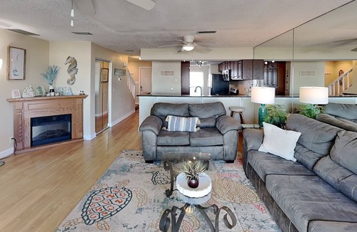 St. Augustine Beach Apartment | Surfside Six E by Distinctive Beach Rentals