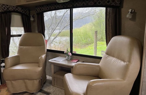 Klamath Apartment | Surftside glamping rv - Site #17