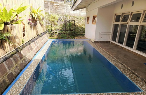 Ciloto Villa | Surga Family House