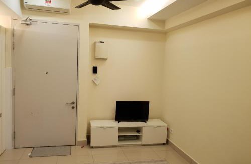 Bukit Jelutong Apartment | Suria Jelutong
