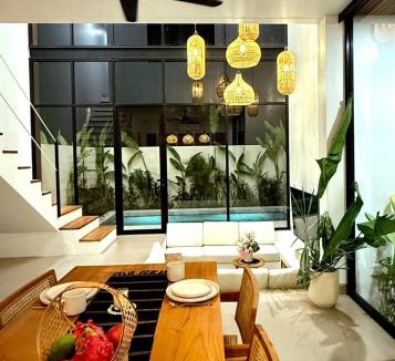 Kediri Villa | Surya Tropical Villa