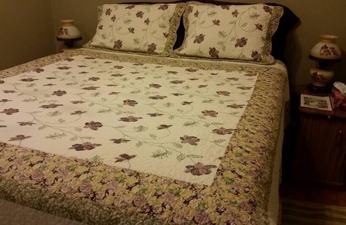 Orono Bed & Breakfast | Susan's Sanctuary Bed & Breakfast