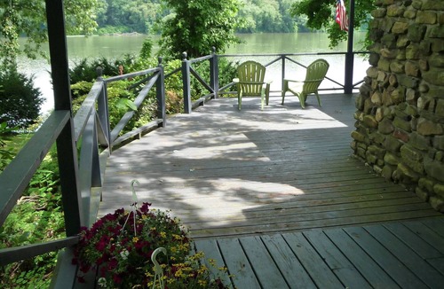 Selinsgrove House | Susquehanna River House