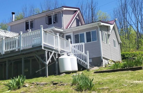 Susquehanna House | Susquehanna Waterfall Haven