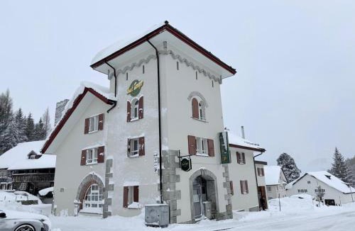 Hospental Hotel | Sust Lodge