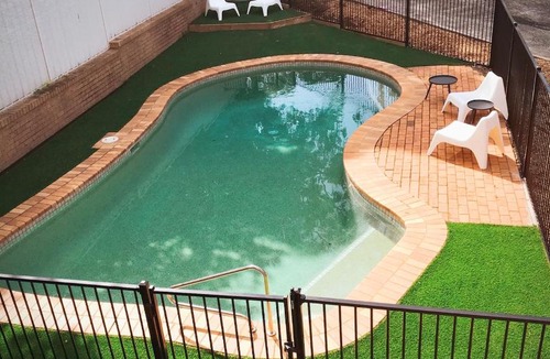 Sutherland Hotel | Sutherland Motel