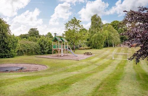 Honiton House | Sutton Barton Farmhouse