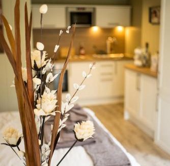 Bishop Sutton House | Sutton Cabins