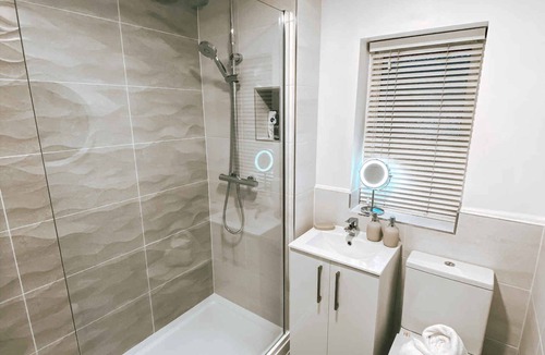 Thatto Heath Cabin | Sutton Heath Lodge