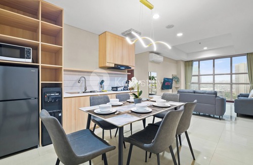 Kebayoran Lama Apartment | Suvin by Kozystay - Pondok Indah