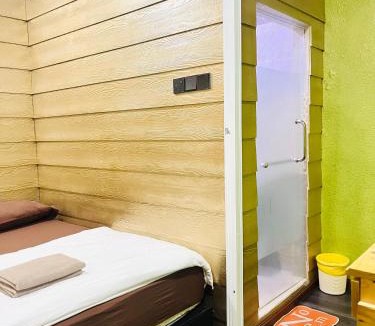 Keladong Hotel | Suza Hostel