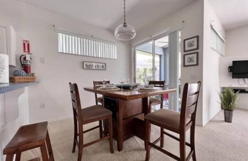 Sunset Lakes House | SV2925 - 4 Bedroom w/Pool Close to Disney