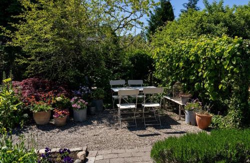 Roskilde Bed & Breakfast | Svenskebakken Bed & Breakfast