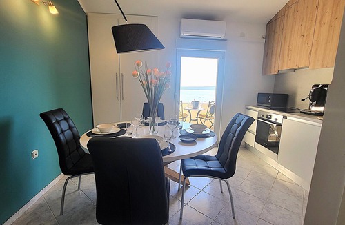 Posedarje Apartment | Sveti Duh Apartment Seaview