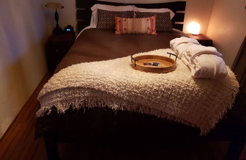 Western House | SW Eugene Hills Retreat