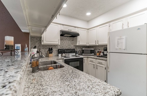 Greater Fondren Southwest House | "SW Houston Eclectic Living" Long Stays Welcome!