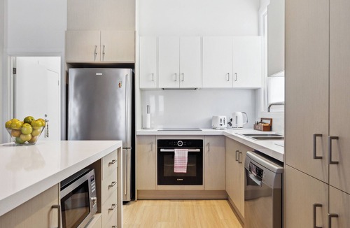 Henley Beach Apartment | Swainson at Del Monte