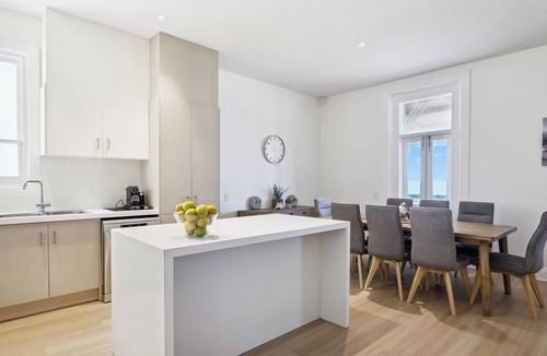 Henley Beach Apartment | Swainson at Del Monte