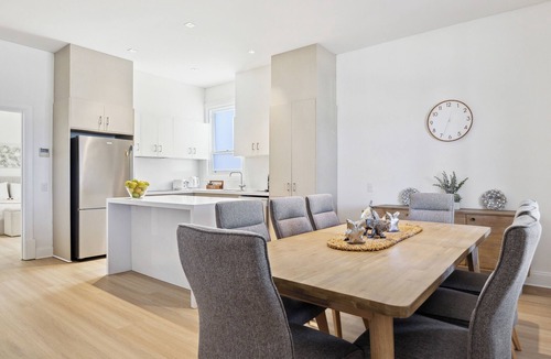 Henley Beach Apartment | Swainson at Del Monte