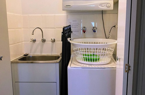 Adelaide Central Business District Apartment | Swainson on Franklin