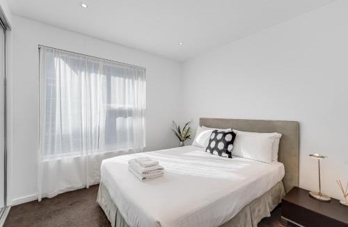 Adelaide Central Business District Apartment | Swainson on Hindmarsh
