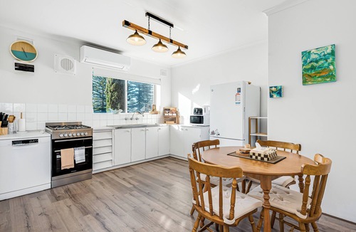 Grange Apartment | Swainson on Military