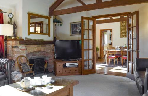 Warkworth House | Swallow Barn