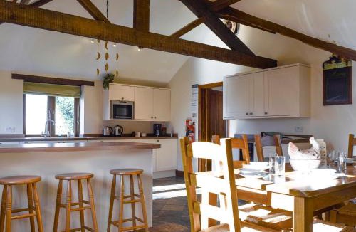 Warkworth House | Swallow Barn