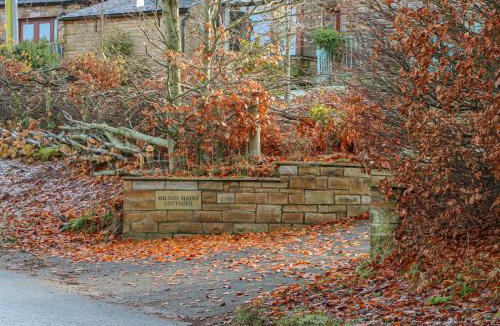 Wing House | Swallow Cottage