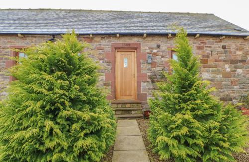 Wing House | Swallow Cottage