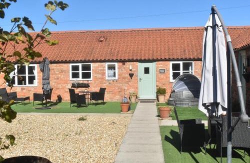 Louth House | Swallow cottage