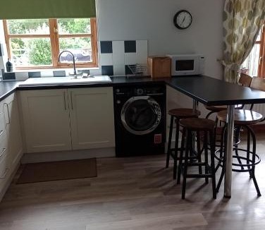 Louth House | Swallow cottage