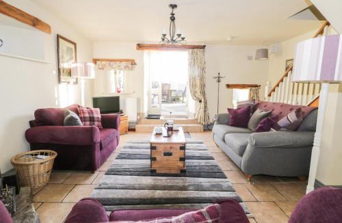 Staintondale House | Swallow Cottage