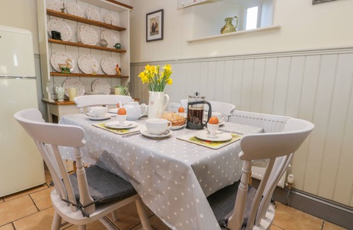 Scarborough Cottage | Swallow Cottage