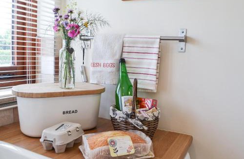 Ashburnham House | Swallows Barn