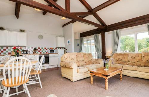 Ventnor House | Swallows