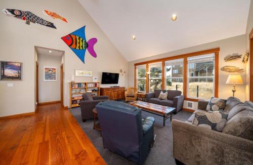 Kiwanda Shores House | Swallows Nest