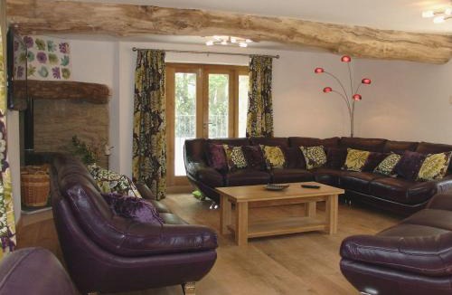 Washbourne House | Swallows Reach