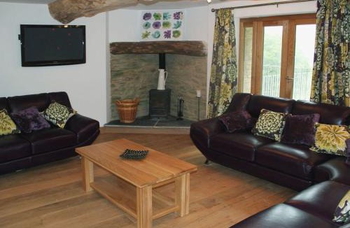 Washbourne House | Swallows Reach