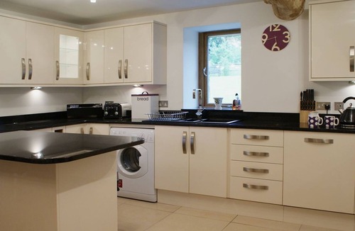 Washbourne Cottage | Swallows Reach