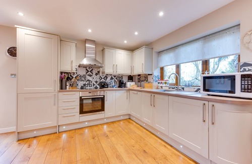 St Mary's Bay House | Swallows Return - Three Bedroom House, Sleeps 6