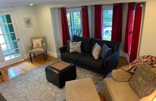 Swampscott Apartment | Swampscott Walk Downtown and beach