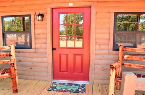 Buchanan House | Swan Bay Cabins & RV Park Cabin#(4) Paris Tn, Kentucky Lake