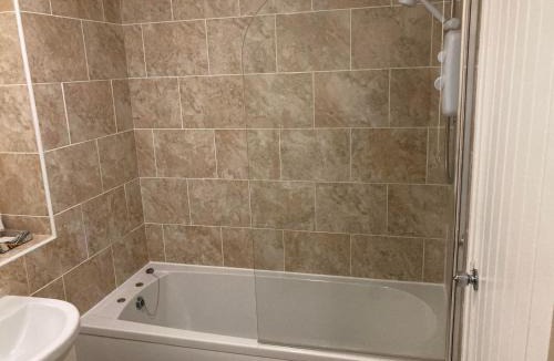 Ozleworth Hotel | Swan Hotel