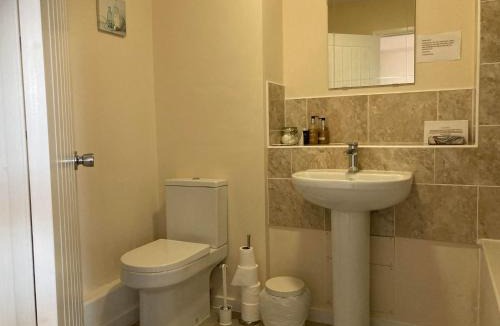 Ozleworth Hotel | Swan Hotel