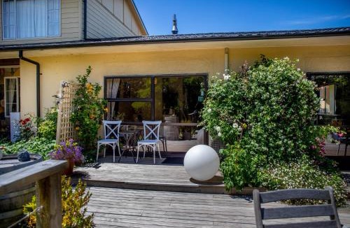 Martinborough Bed & Breakfast | Swan House